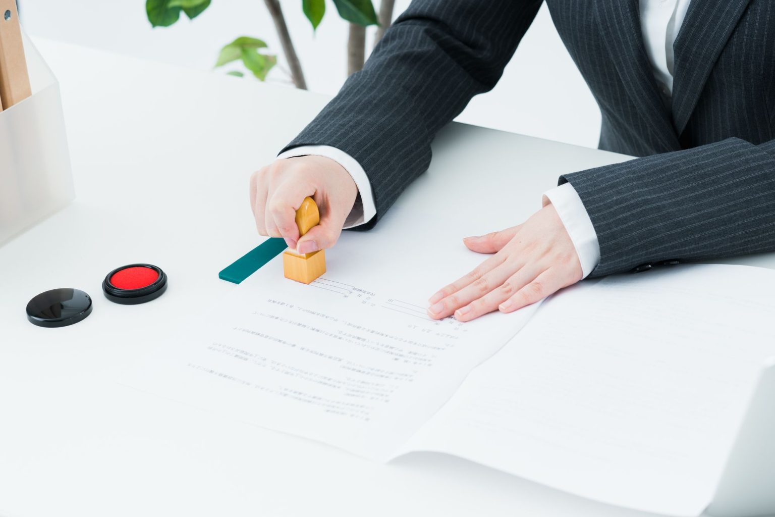 丸印（代表者印・会社実印）とは？角印との使い分けや正しい管理方法 | 電子印鑑・決裁・署名・契約サービスのシヤチハタクラウド